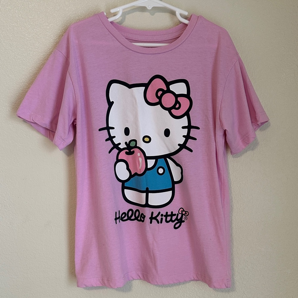 🌸Hello Kitty Tee🌸